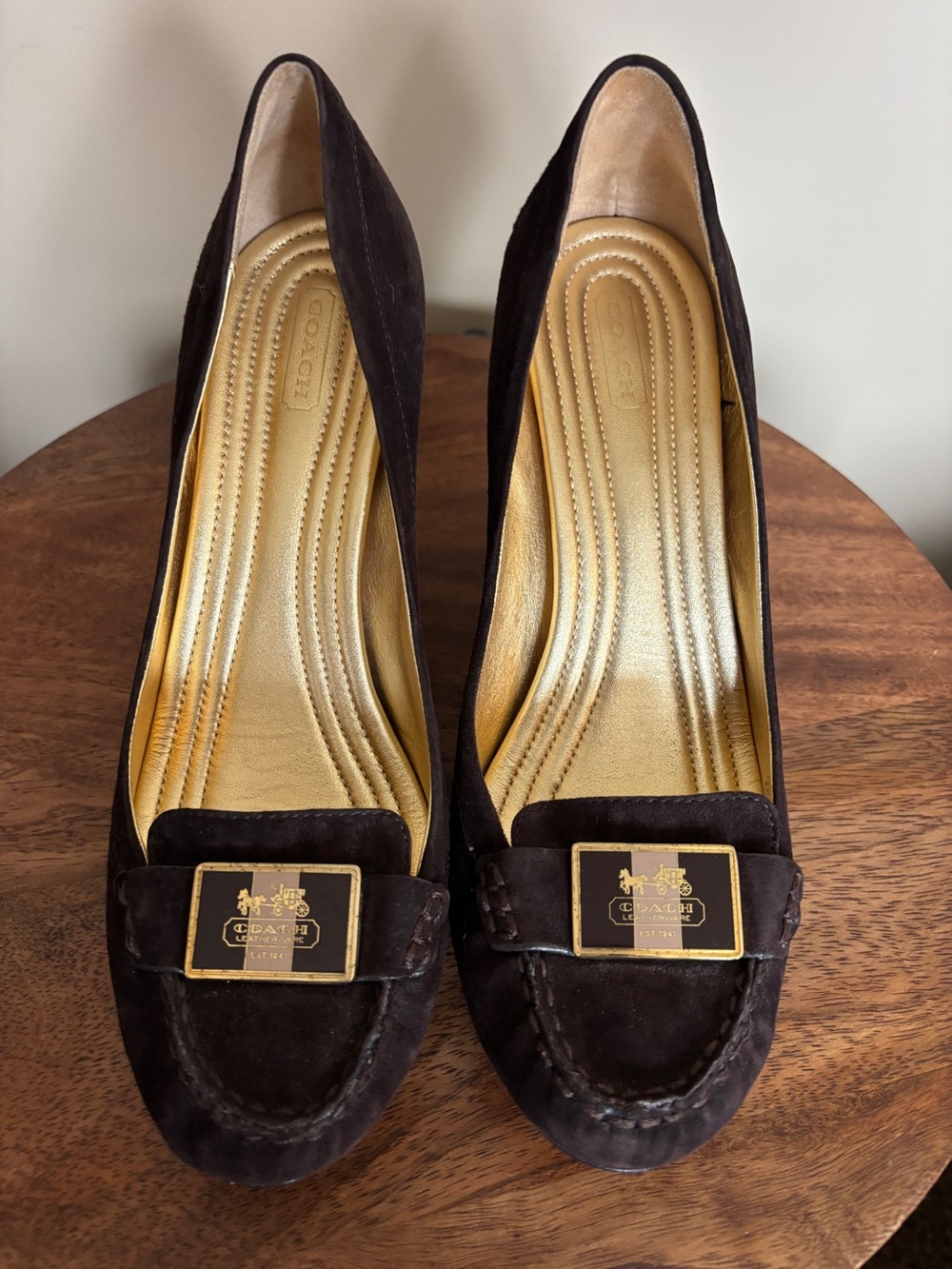 Coach brown suede slip-on pumps
